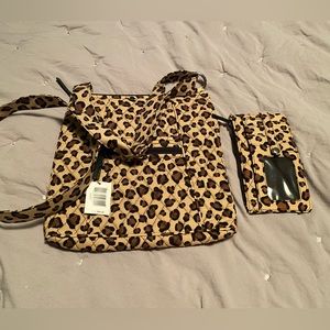 NWT Vera Bradley Hipster crossbody with matching wallet Animal Print